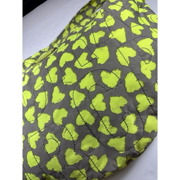 Marc by Marc Jacobs Crossbody Sling Hobo Bag Fluorescent Yellow Grey Heart Print - Picture 4 of 15